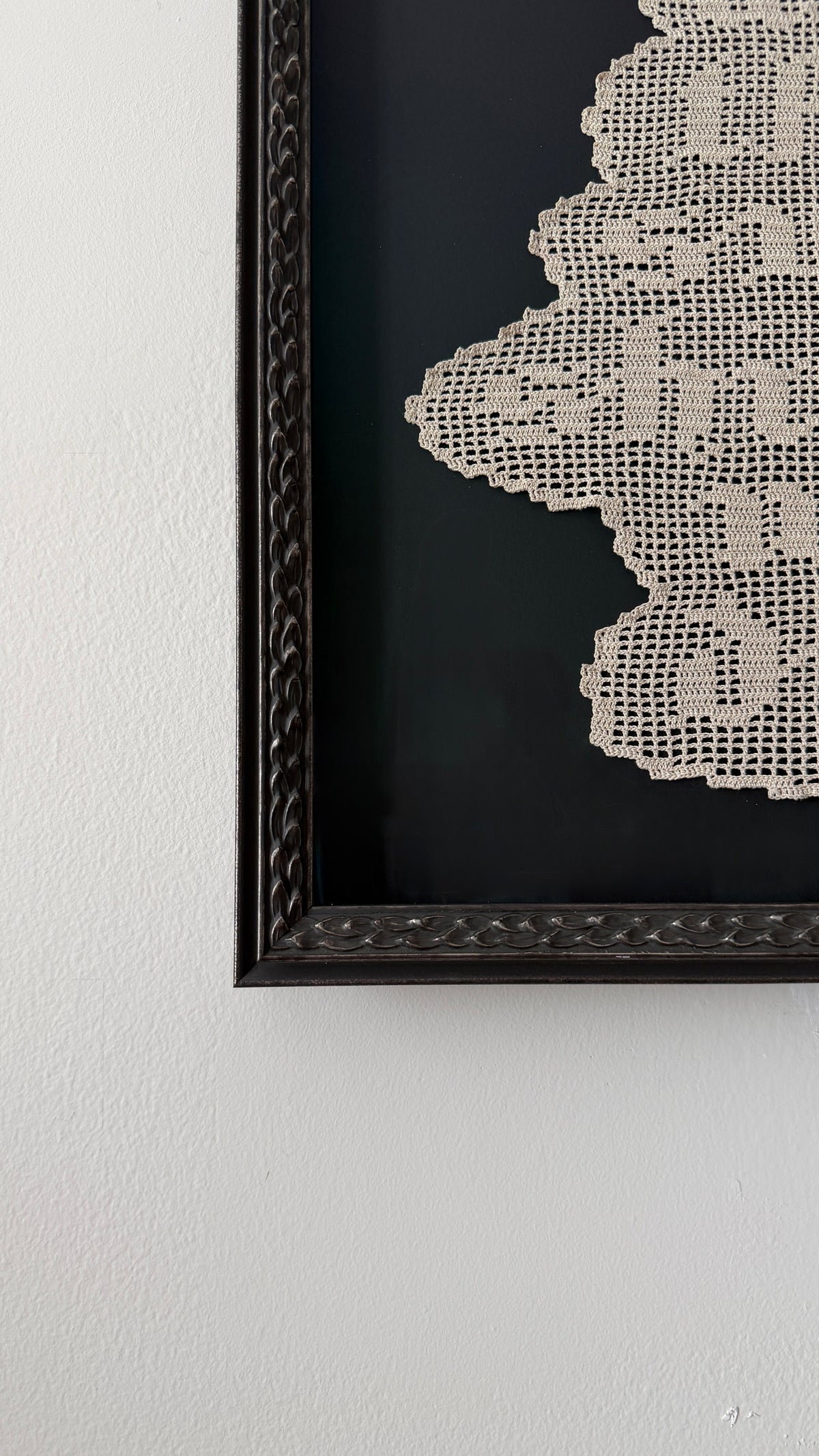 G.J. Vergbruggen "As the Sun Shines We Die" (Online)