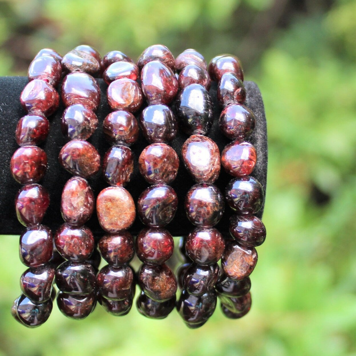 Gemstone Bracelet w/Garnet stones