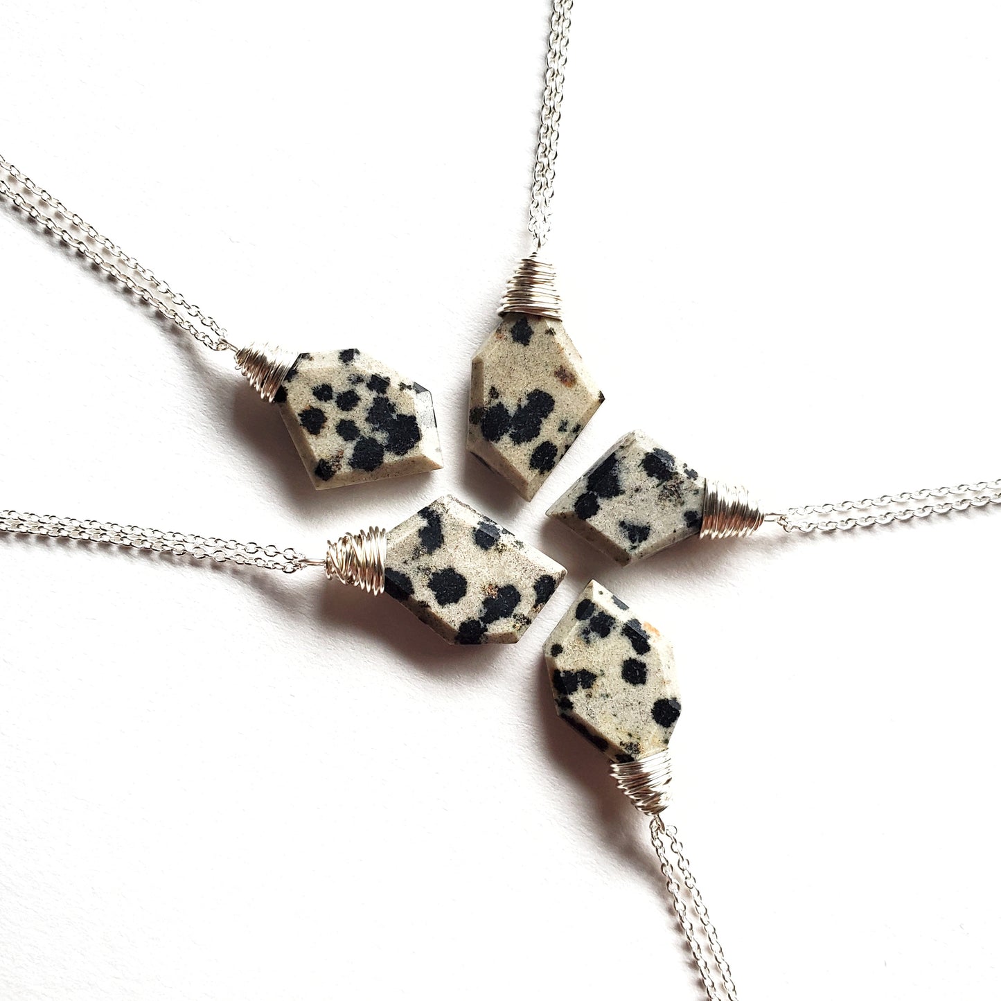 Colgantes de jaspe dálmata del asunto de la Sra. Robinson