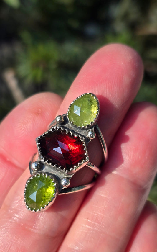 Lupanyxa "Triple Sparkle Garnet" Ring