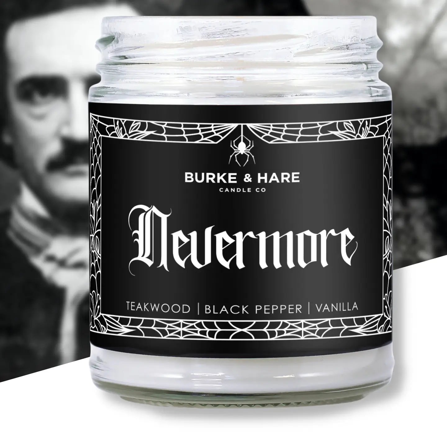 Burke &amp; Hare Co. "Nevermore" Vela de madera de teca + pimienta negra