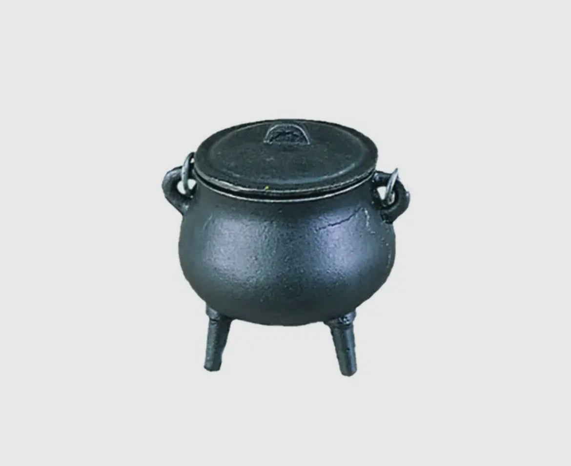 Cast Iron Cauldron: Mini