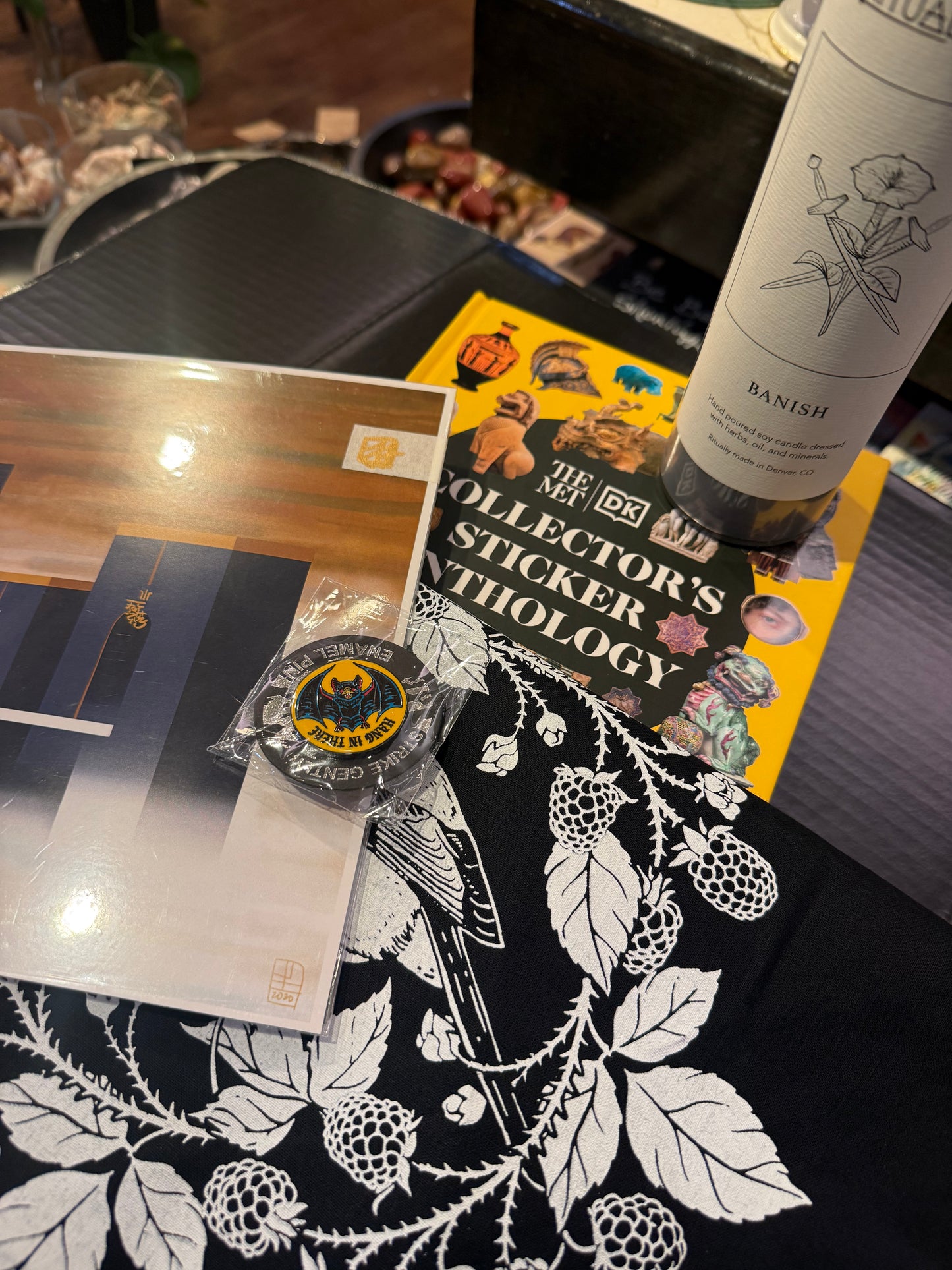 Cajas de regalo seleccionadas de Ghost Gallery