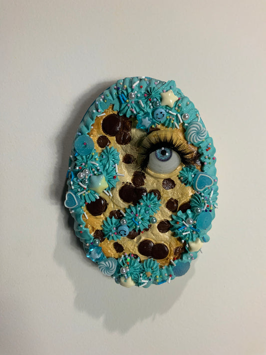 Lilith Lee / GLTNI "Chocolate Chip Cookie Lovers Eye" (Online)