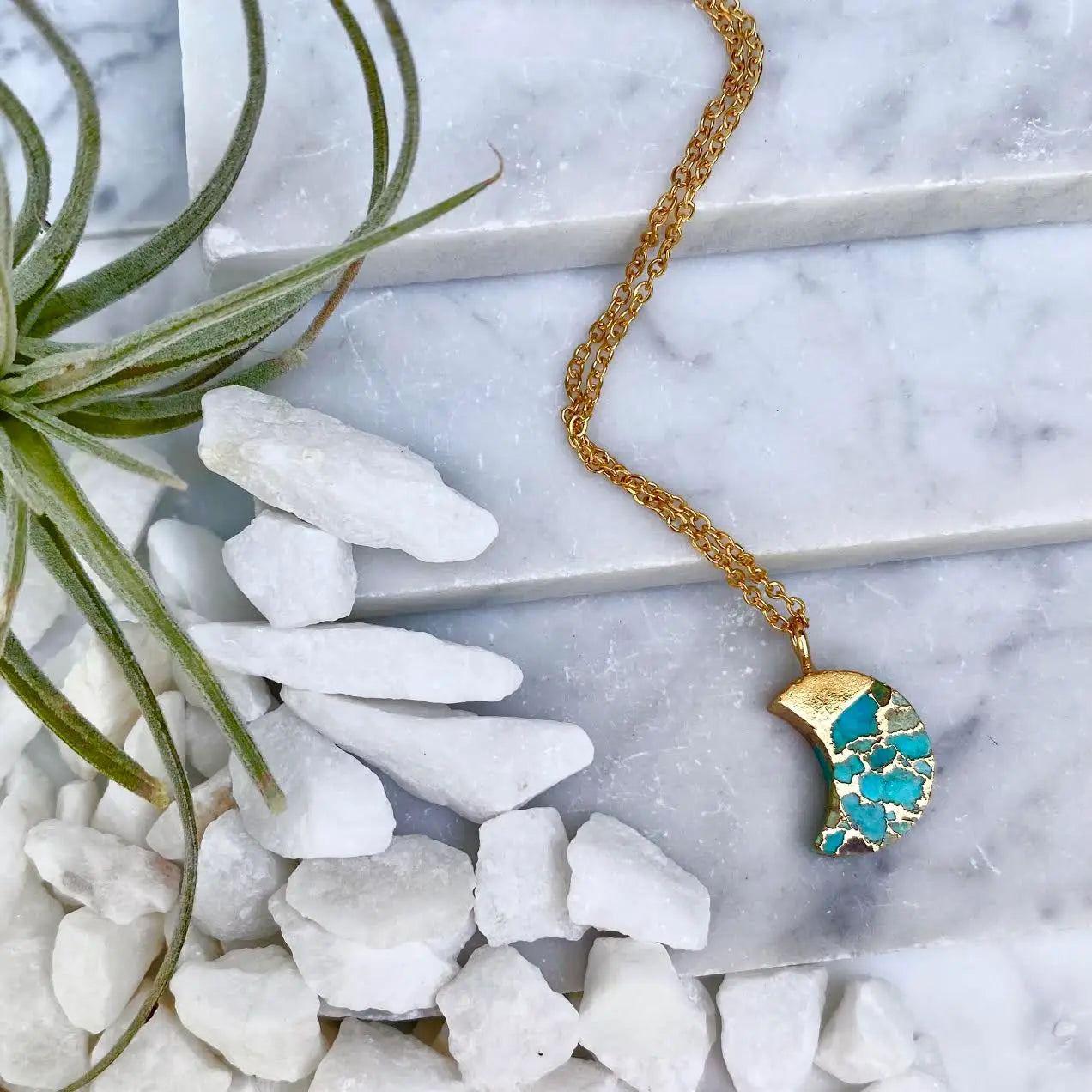 Minor Metal Turquoise Moon Necklace