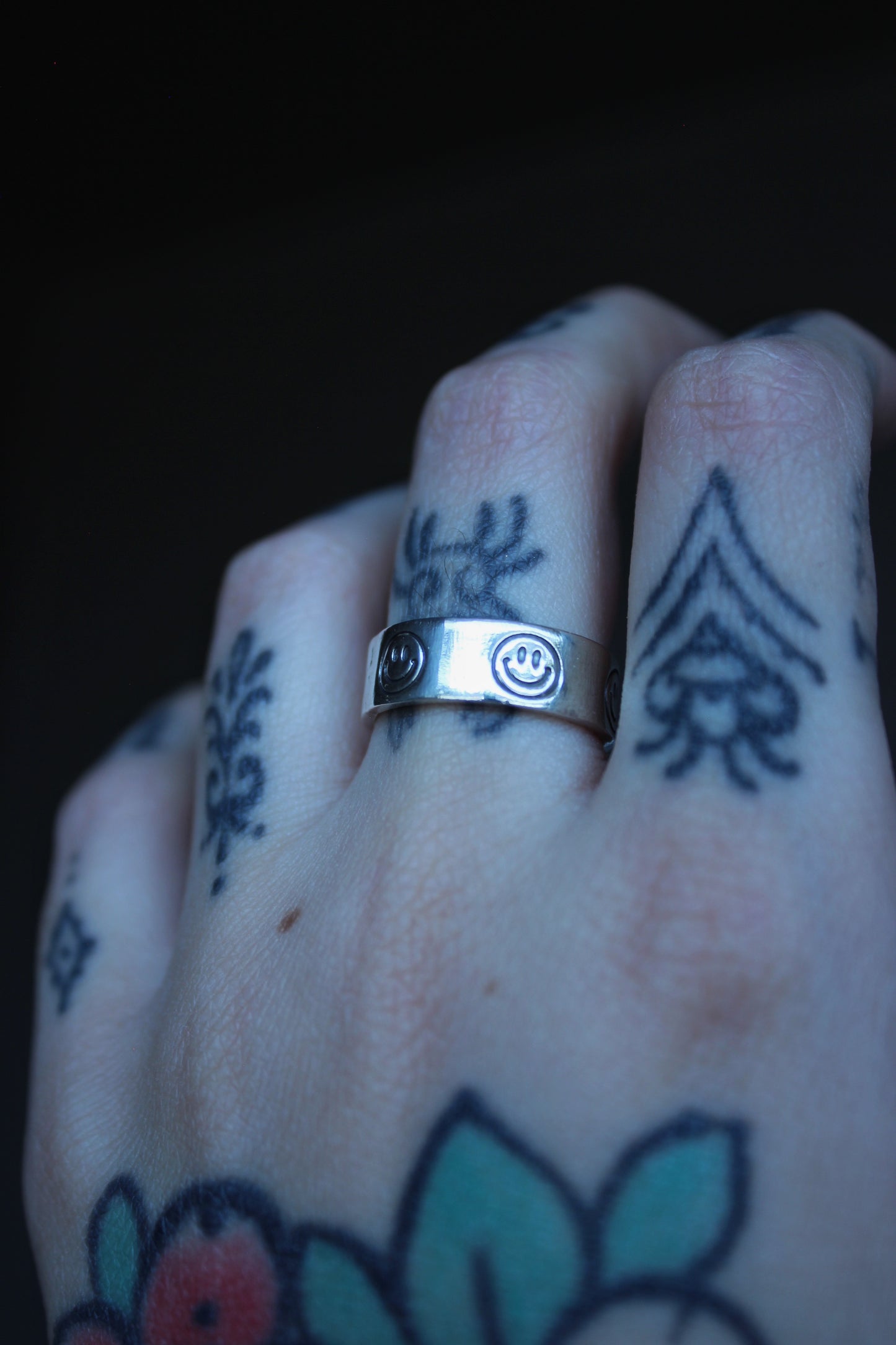 Neon Ghost "Smiley" Sterling Band